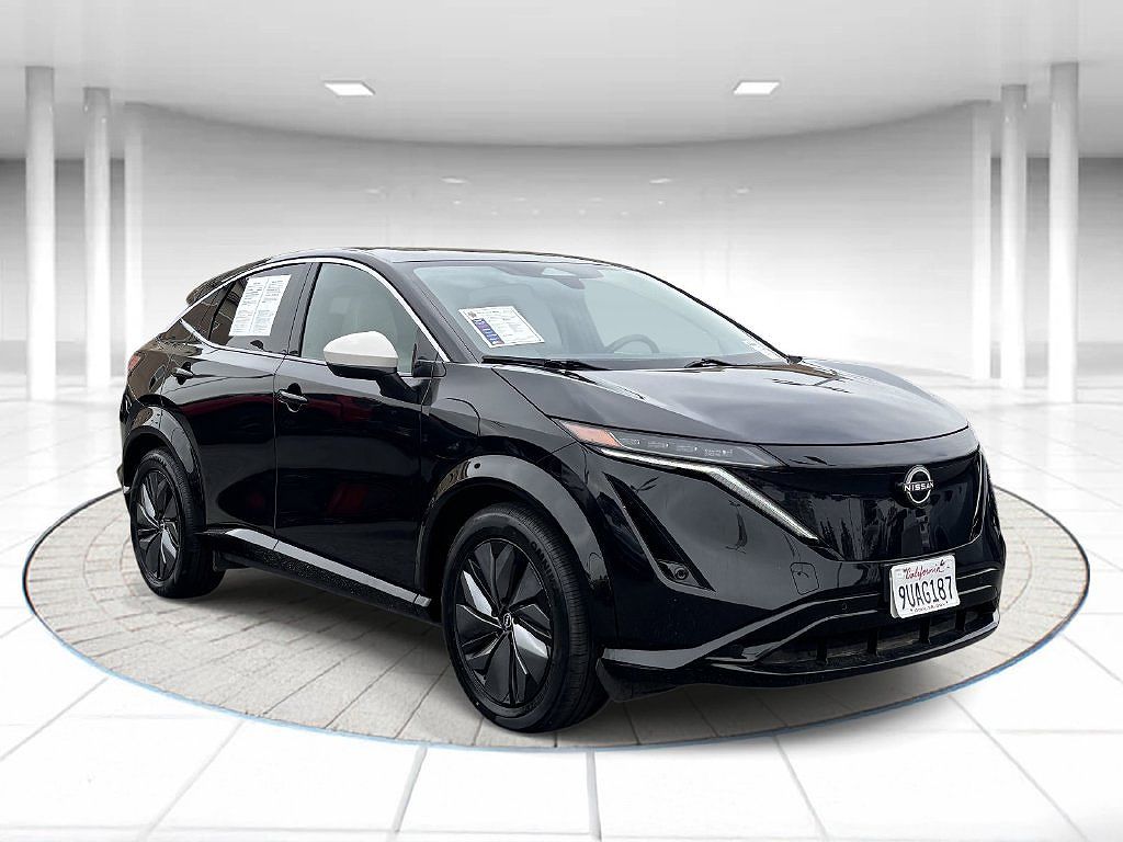2025 Nissan ARIYA photo 1