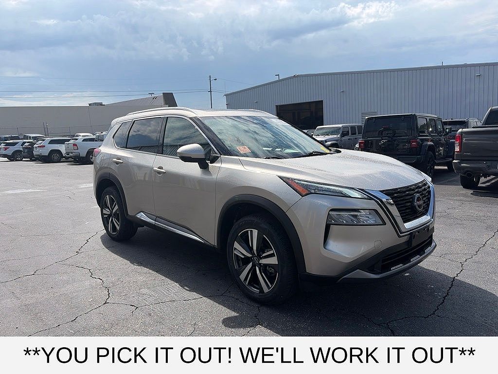2023 Nissan Rogue SL