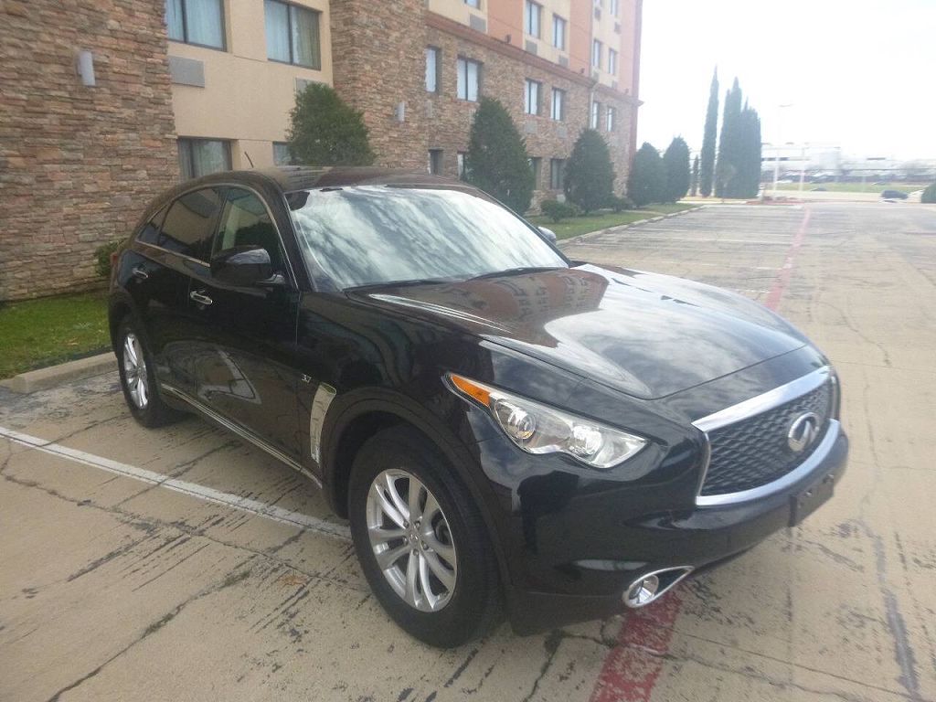 2017 Infiniti QX70