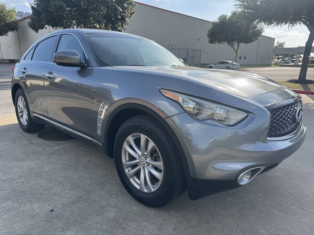 2017 Infiniti QX70