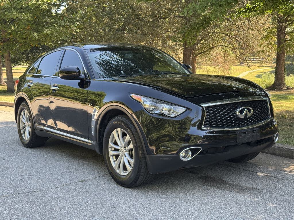 2017 Infiniti QX70