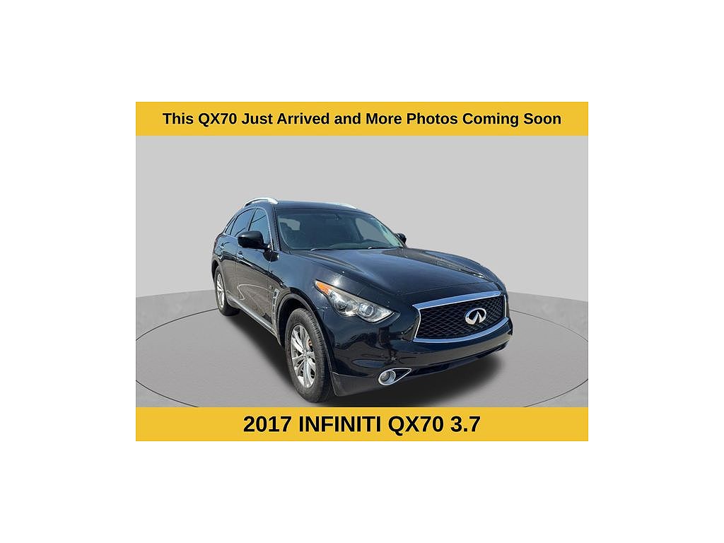 2017 Infiniti QX70