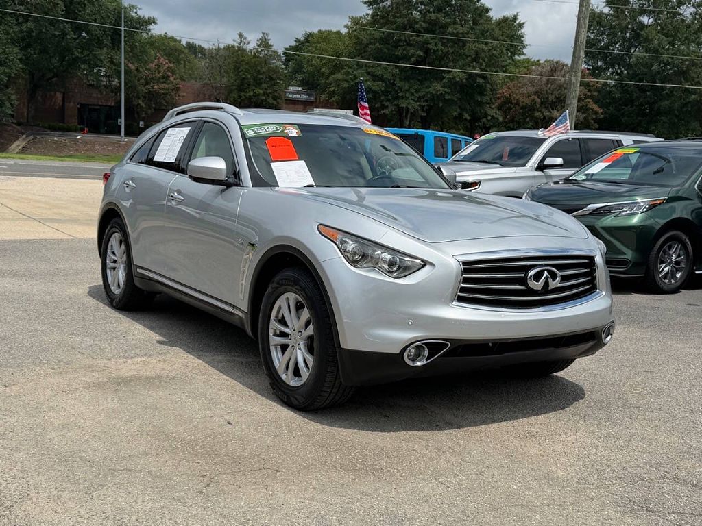 2016 Infiniti QX70