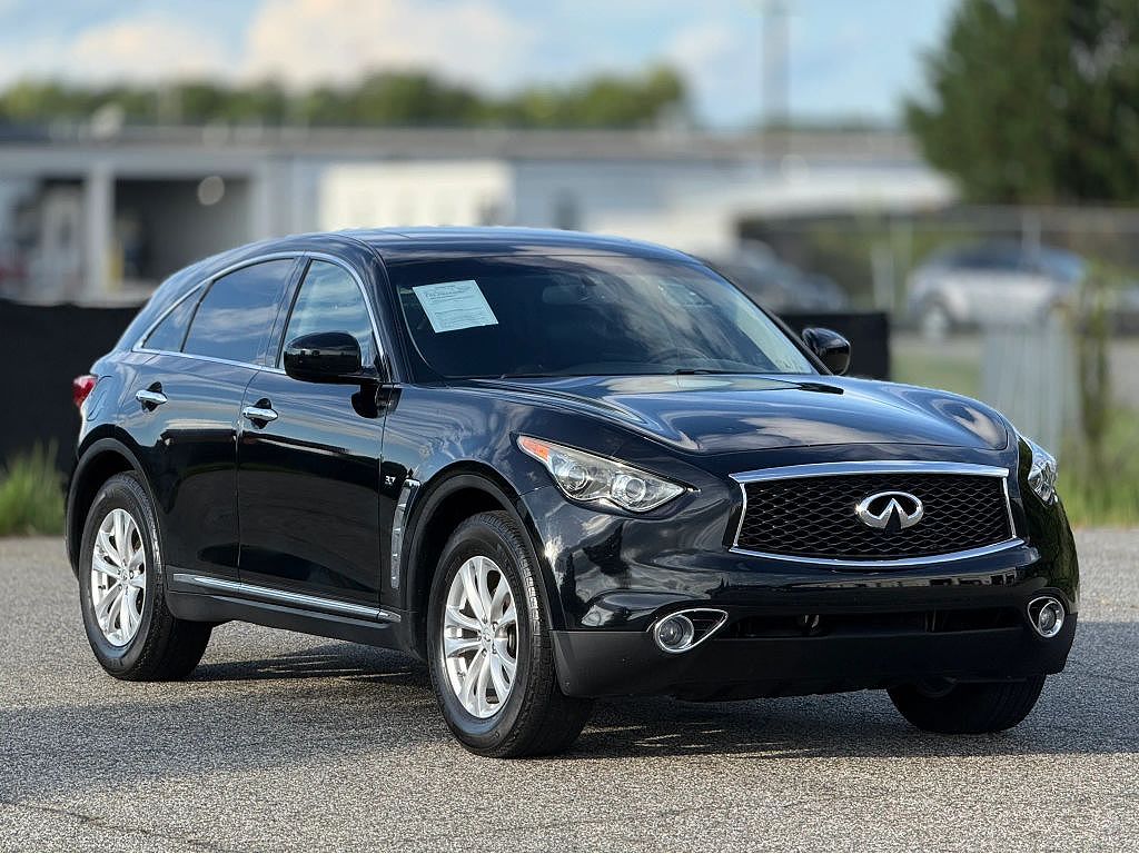 2017 Infiniti QX70