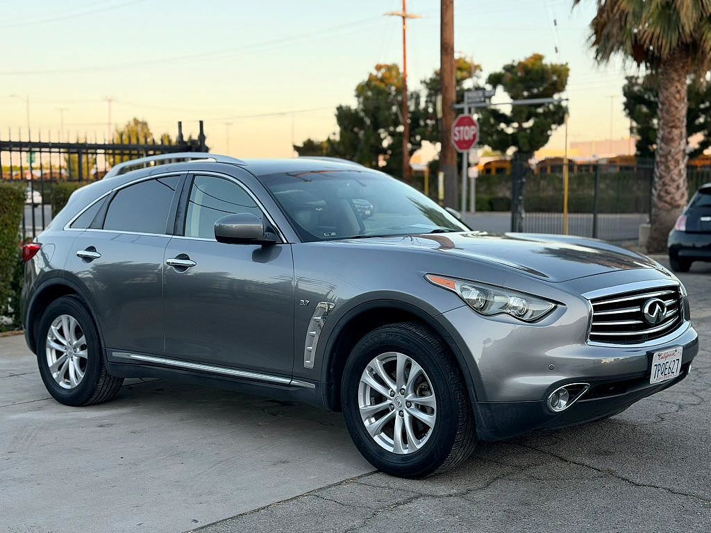 2015 Infiniti QX70