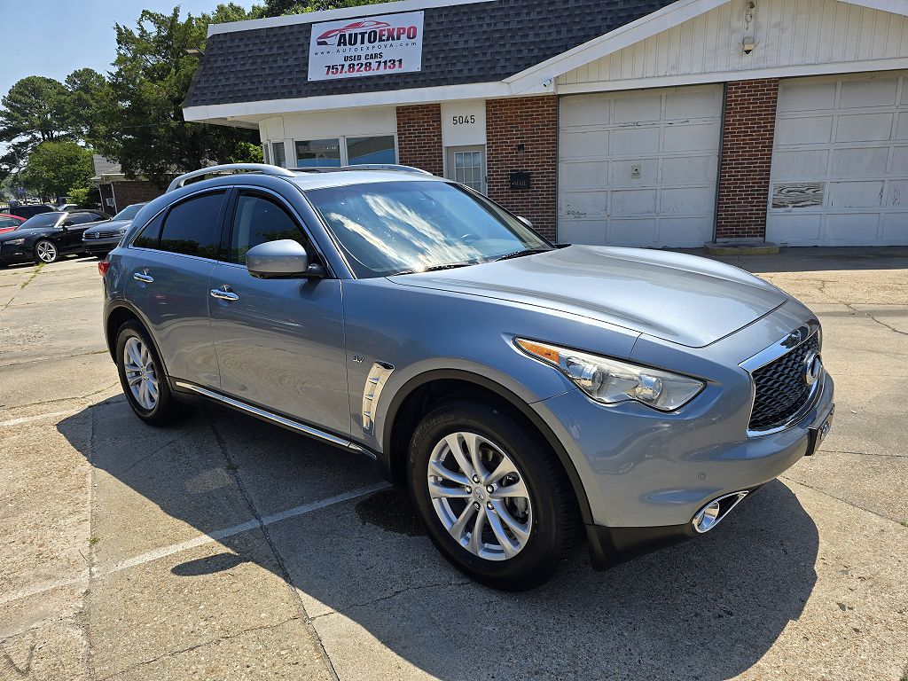 2017 Infiniti QX70
