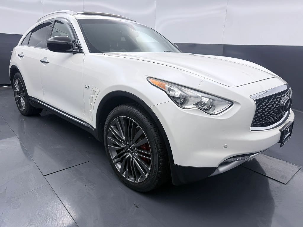 2017 Infiniti QX70