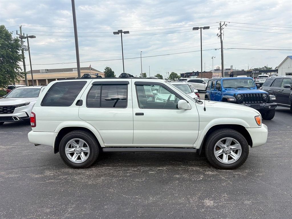 2003 Nissan Pathfinder