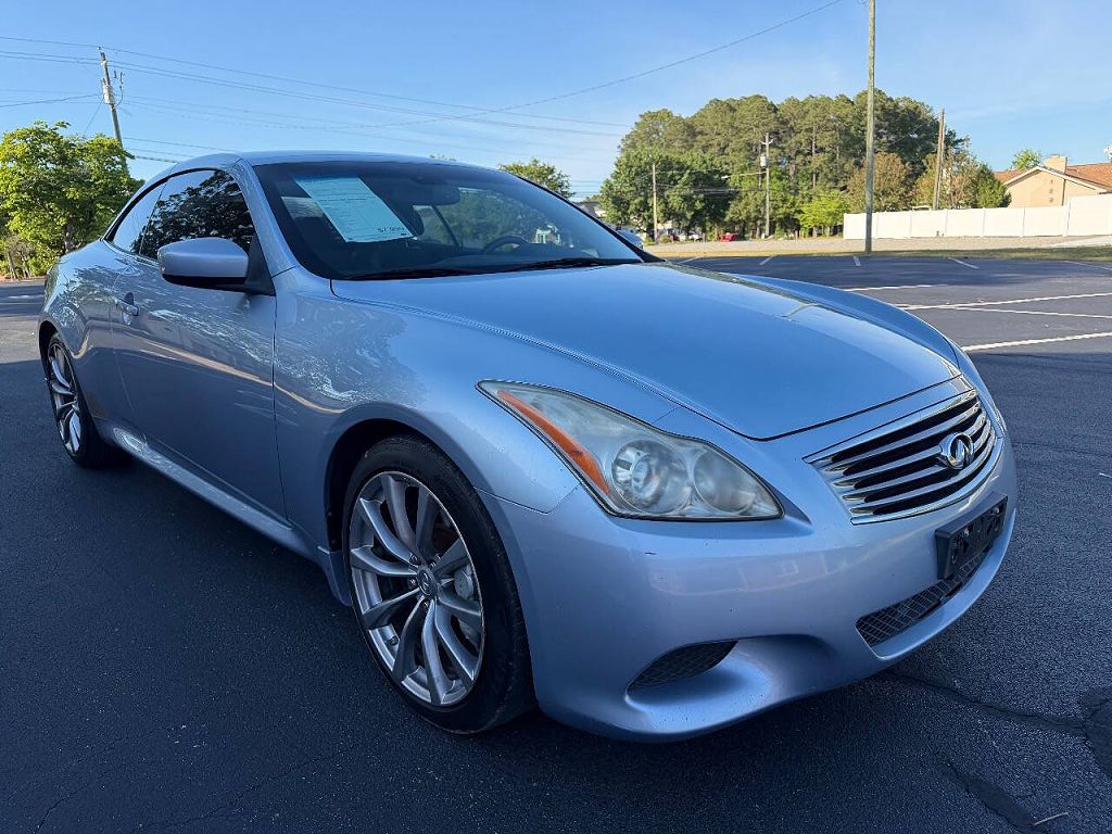 2009 Infiniti G37