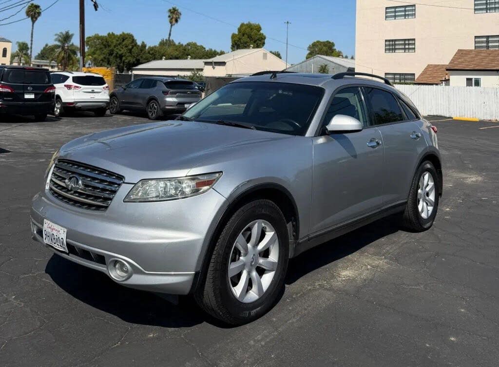 2005 Infiniti FX35