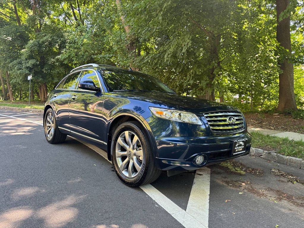 2005 Infiniti FX35