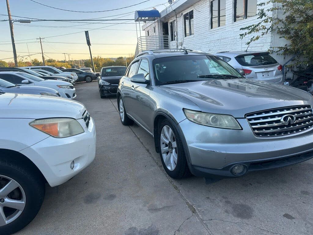 2005 Infiniti FX35