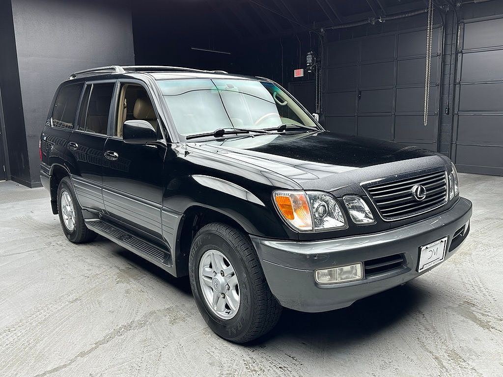 2000 Lexus LX