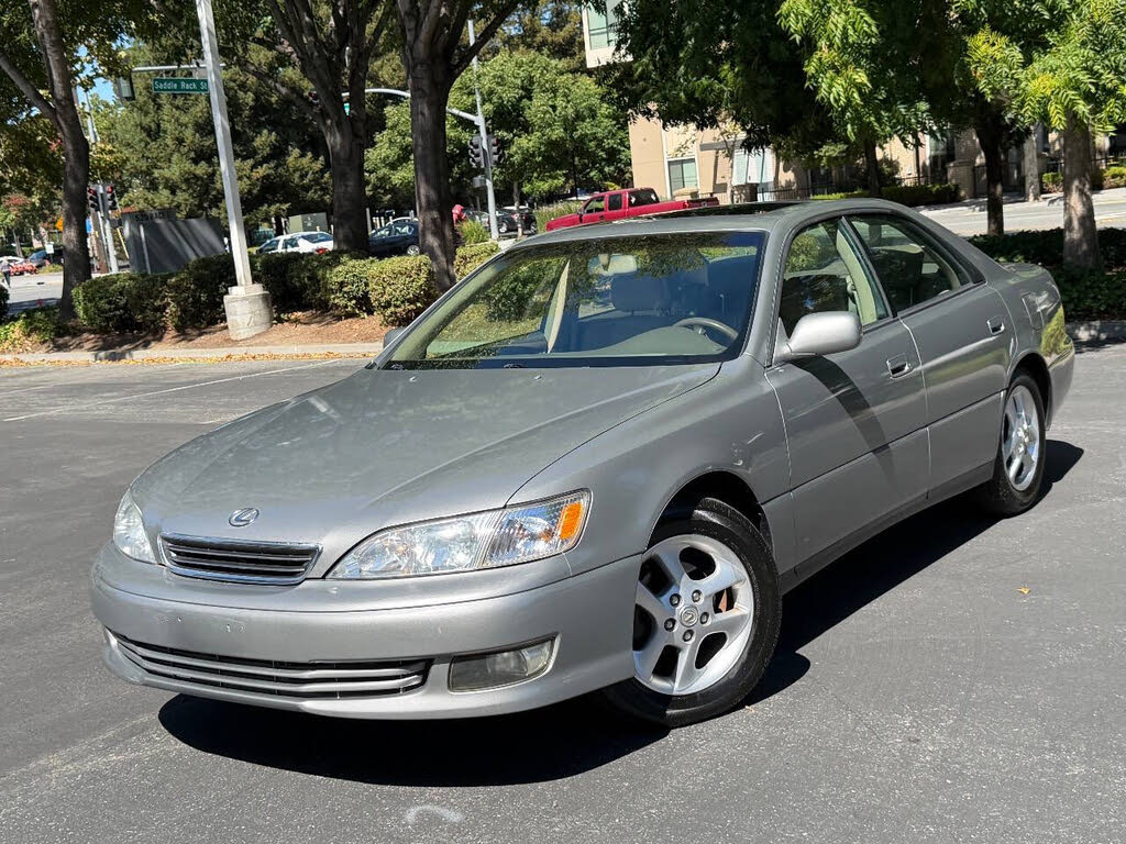 2000 Lexus ES 300