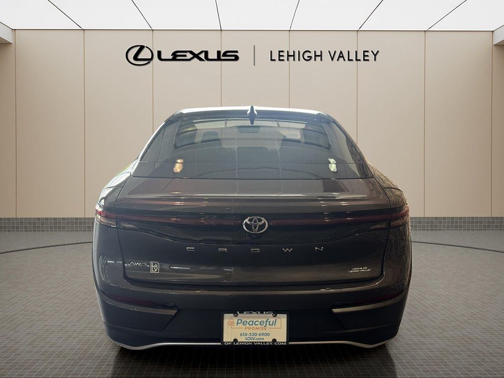 2023 Toyota Crown XLE