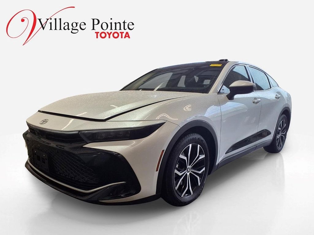 2024 Toyota Crown XLE