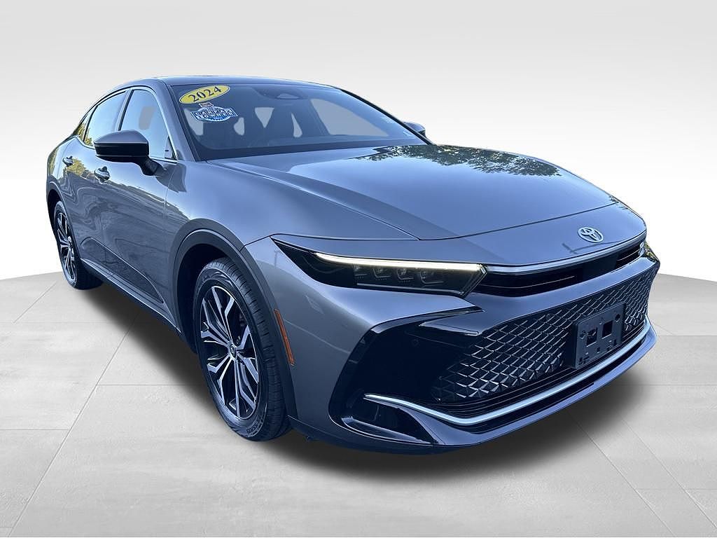 2024 Toyota Crown XLE
