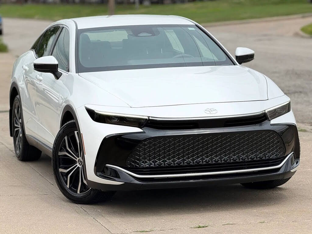 2023 Toyota Crown Limited