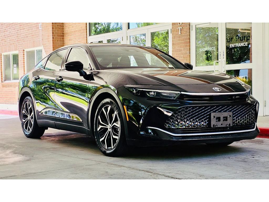 2024 Toyota Crown Limited