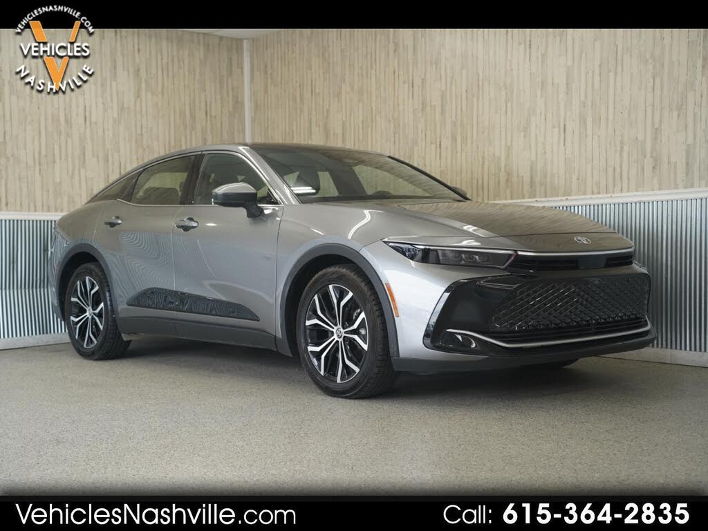 2024 Toyota Crown XLE