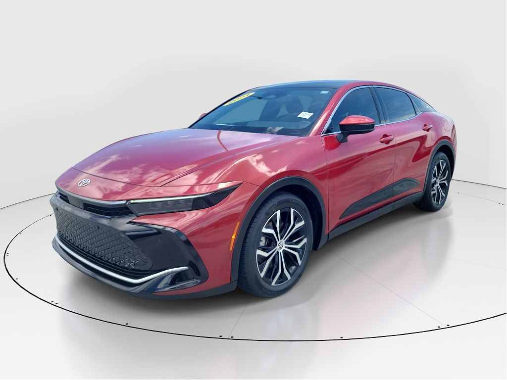 2023 Toyota Crown XLE