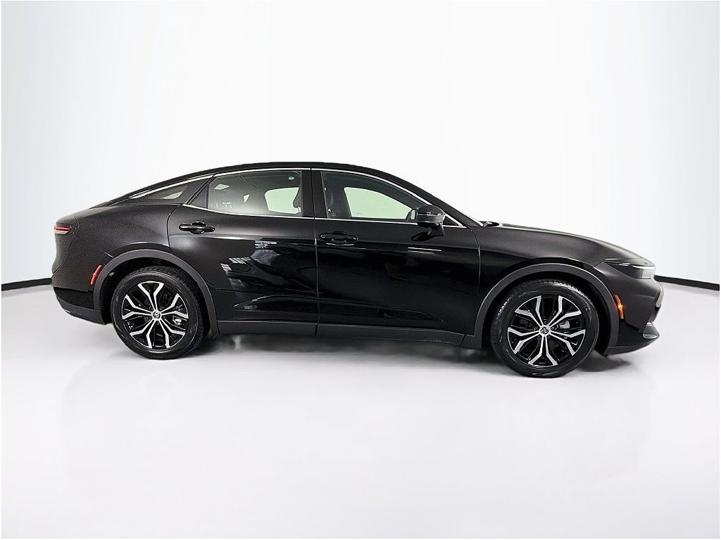 2023 Toyota Crown XLE