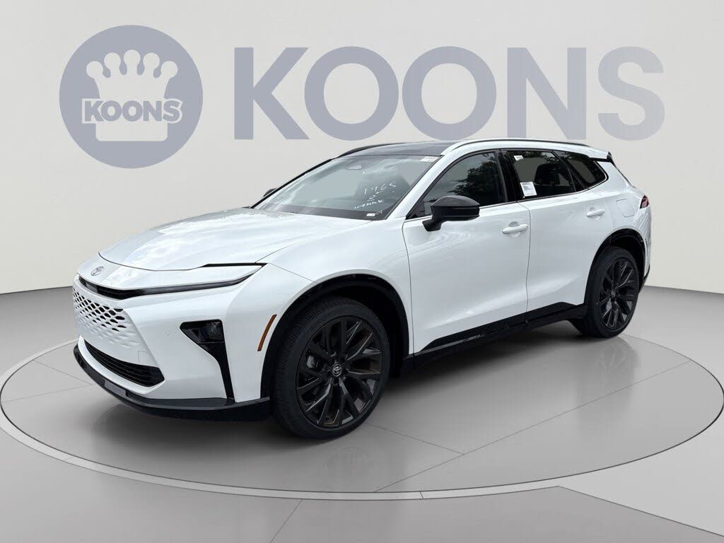 2026 Toyota Crown Signia XLE