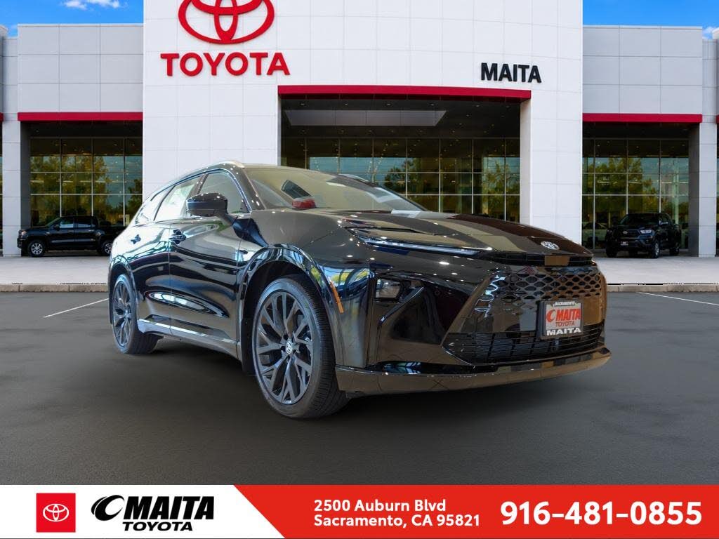 2026 Toyota Crown Signia XLE