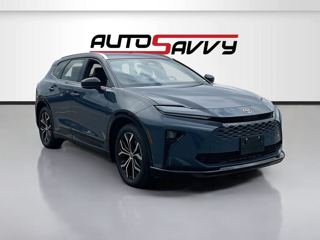 2025 Toyota Crown Signia Limited