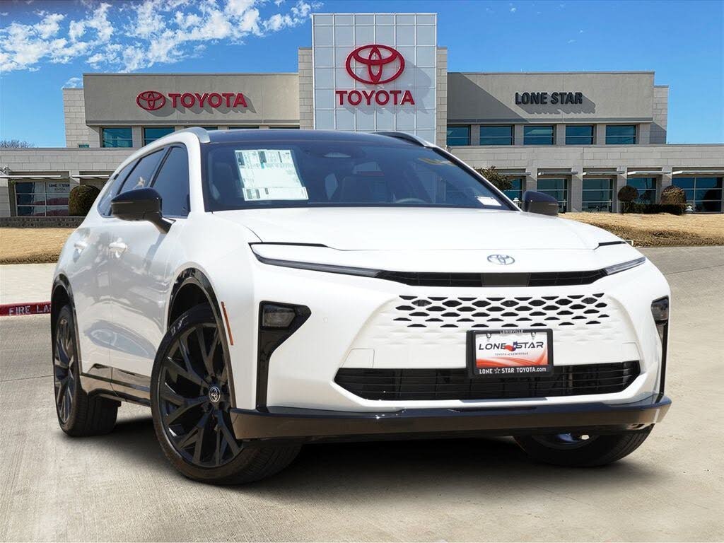 2026 Toyota Crown Signia XLE