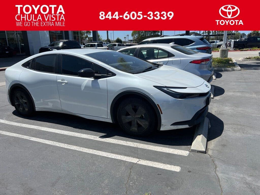 2023 Toyota Prius XLE