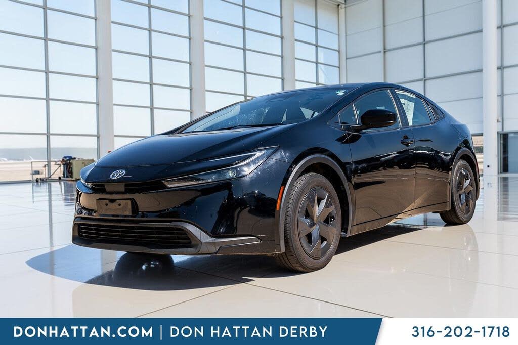 2024 Toyota Prius XLE