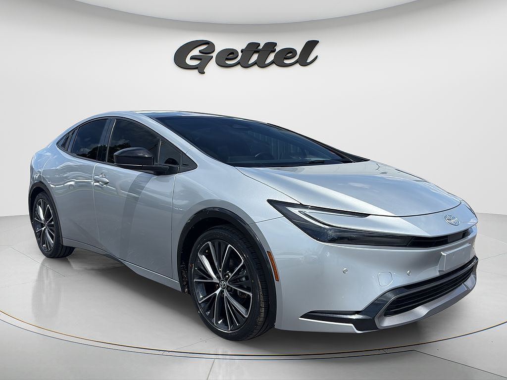 2024 Toyota Prius XLE