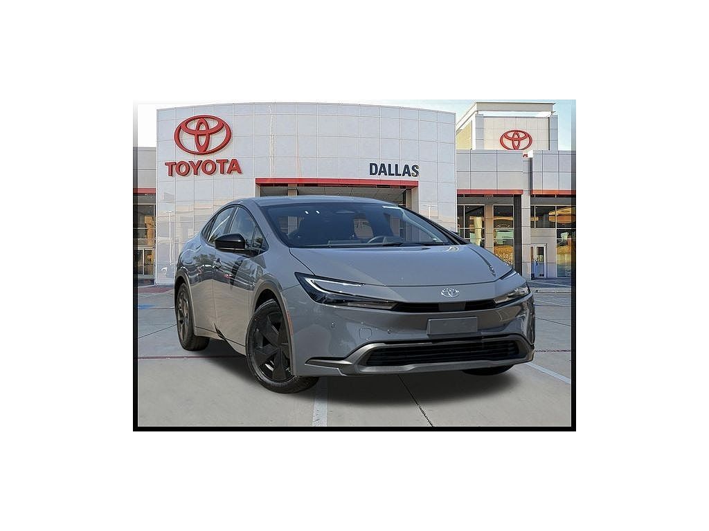 2025 Toyota Prius LE