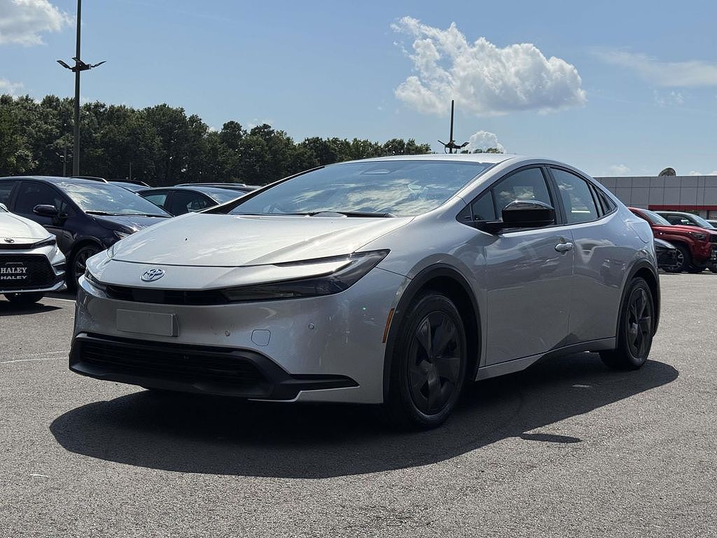 2026 Toyota Prius LE