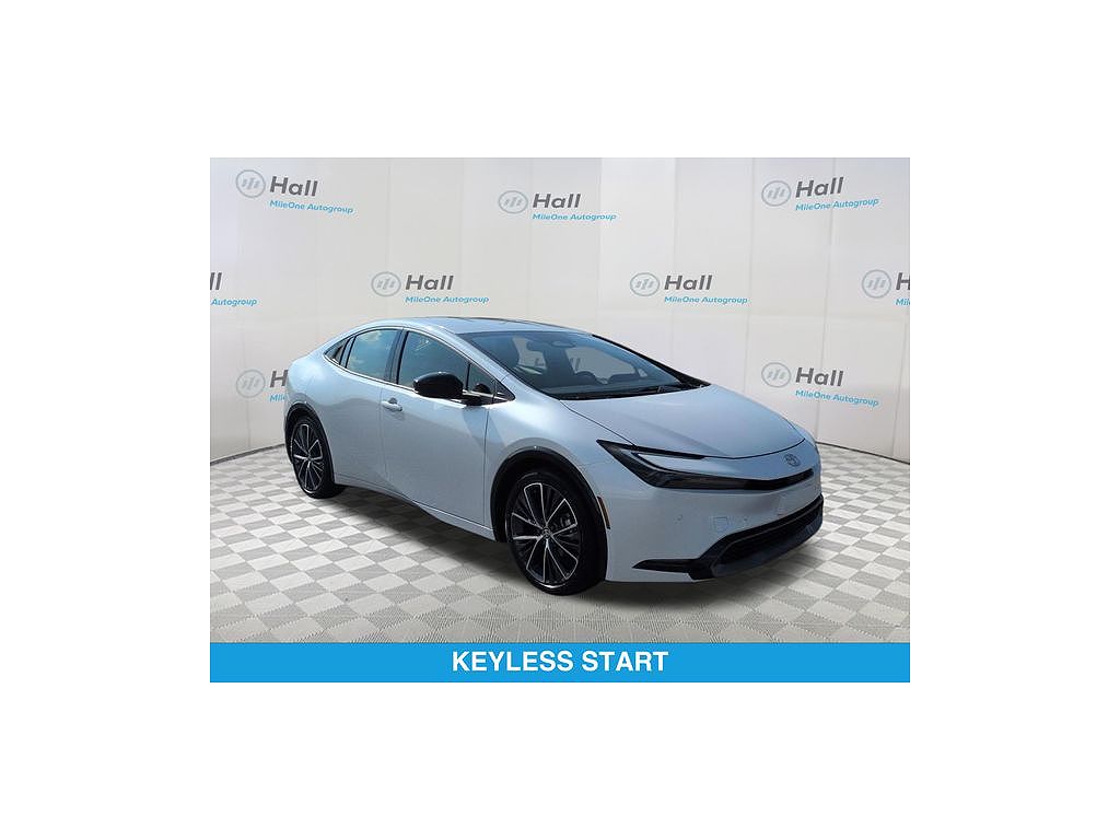 2024 Toyota Prius XLE