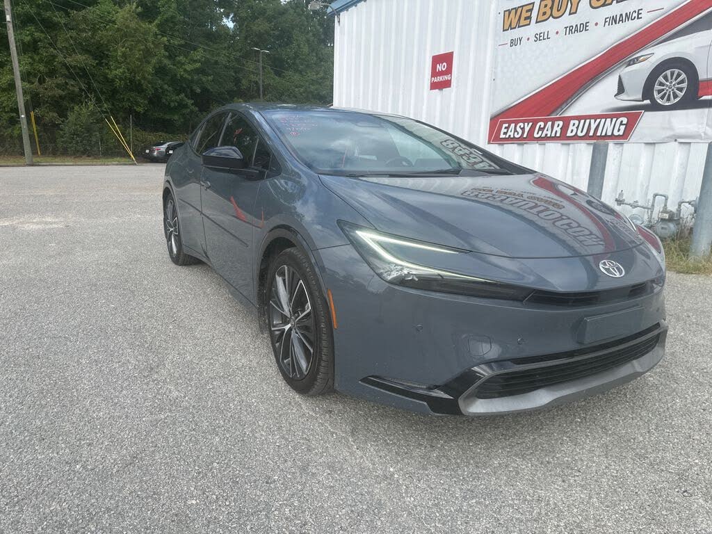 2023 Toyota Prius LE