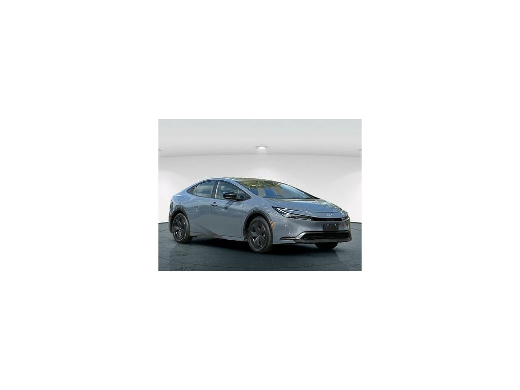 2024 Toyota Prius XLE