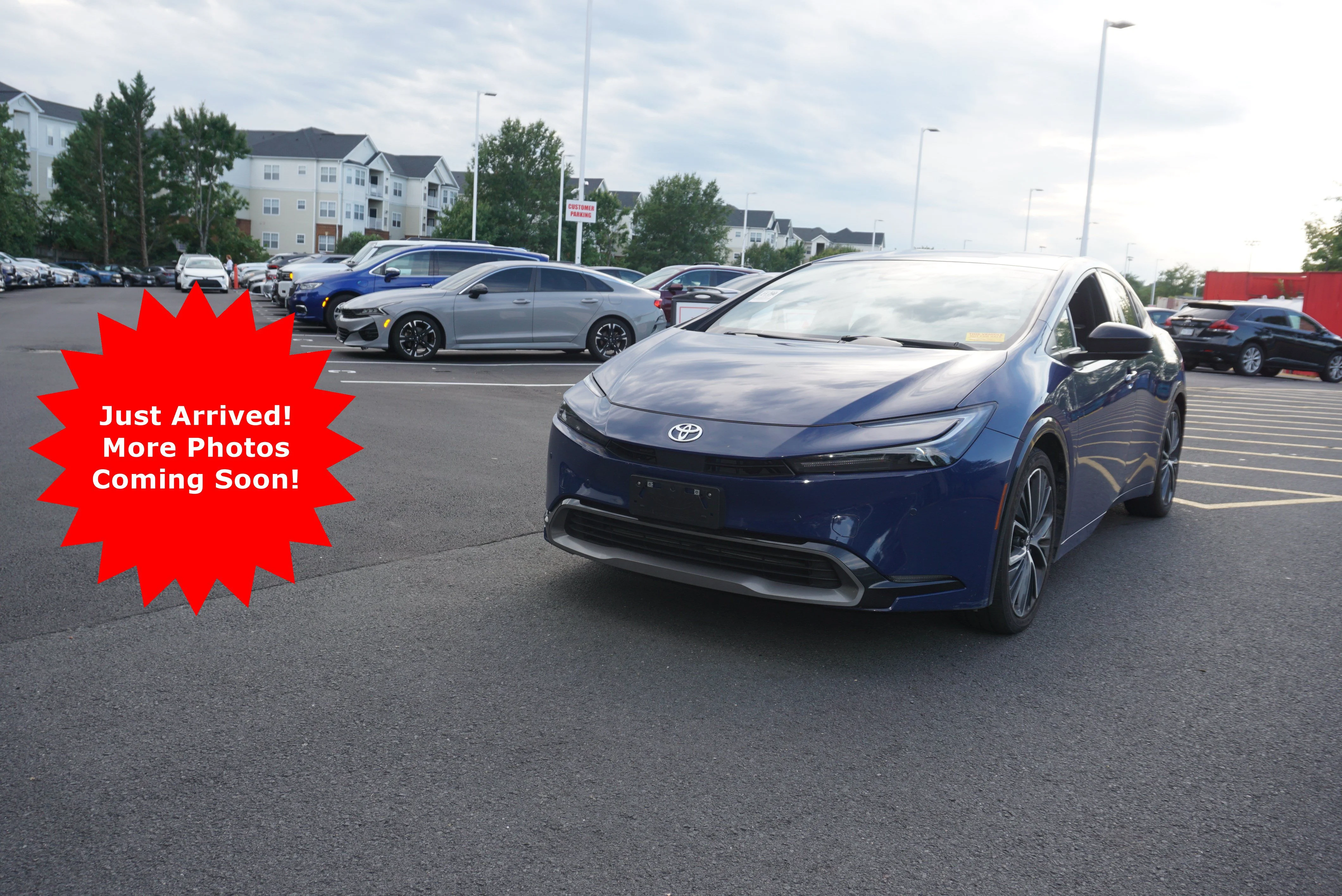 2025 Toyota Prius XLE