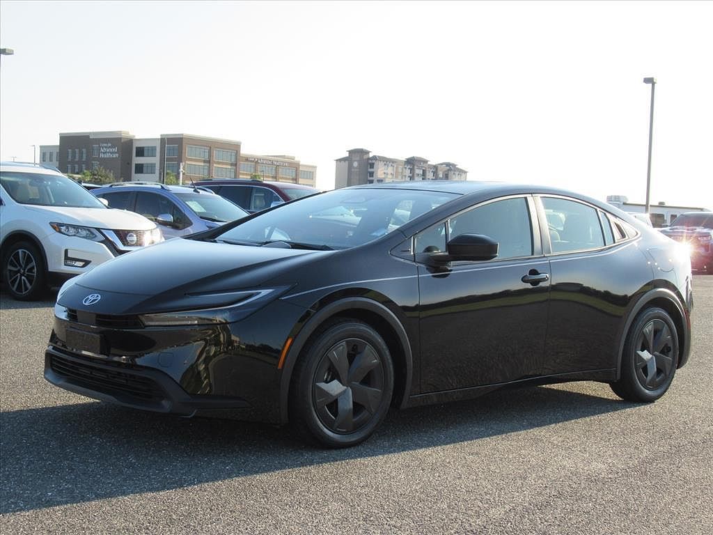 2023 Toyota Prius XLE