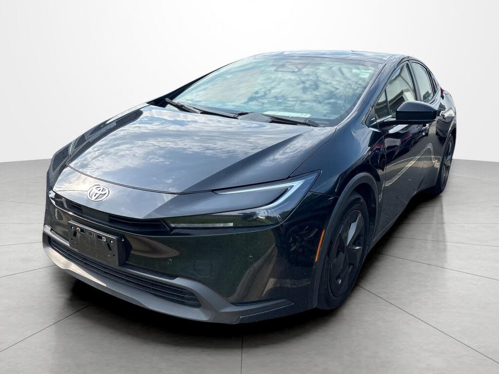 2023 Toyota Prius XLE
