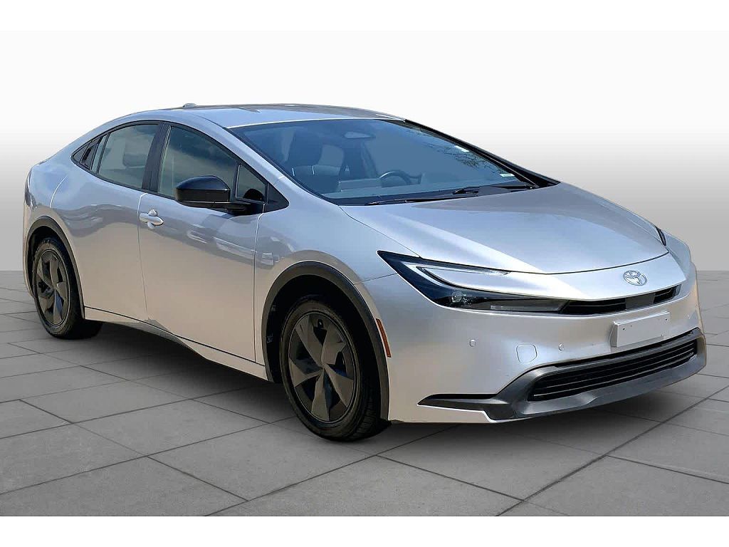 2024 Toyota Prius XLE