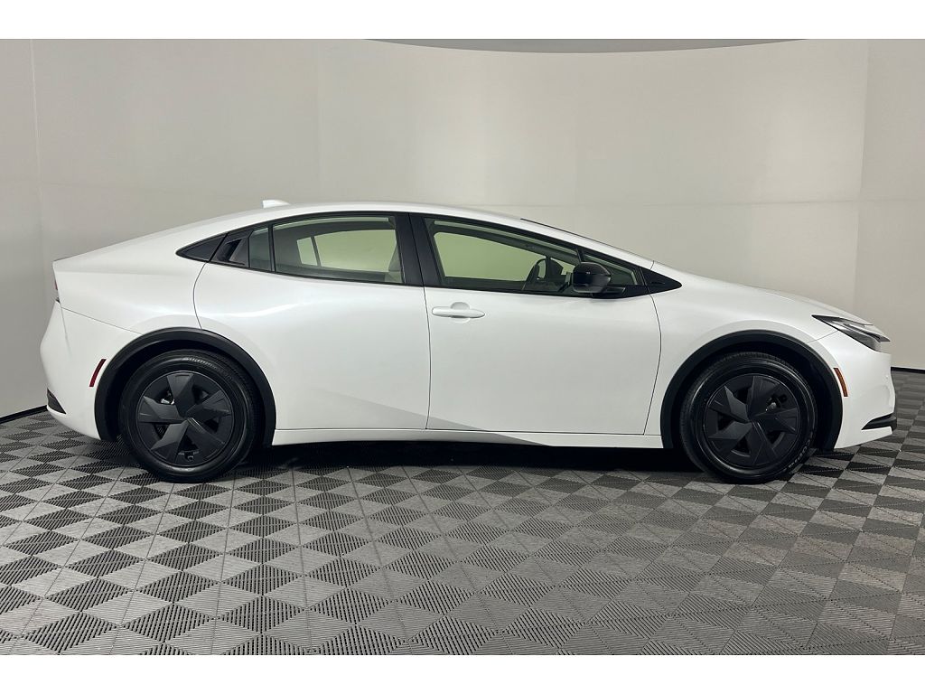 2025 Toyota Prius Limited