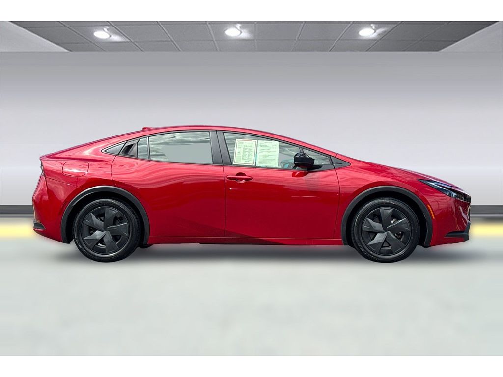 2024 Toyota Prius Prime SE