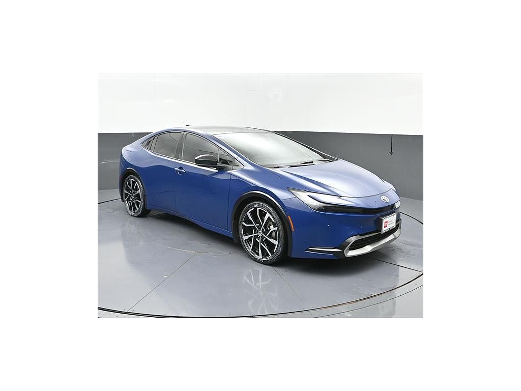 2024 Toyota Prius Prime SE