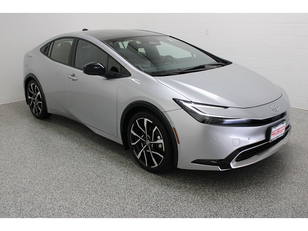 2024 Toyota Prius Prime SE