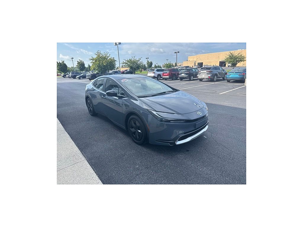 2024 Toyota Prius Prime SE