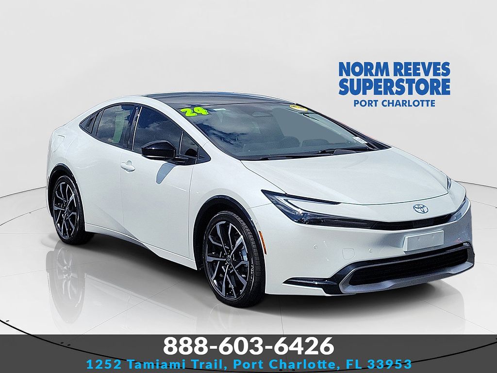 2024 Toyota Prius Prime SE