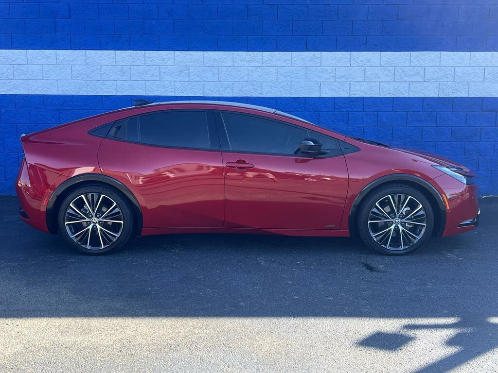 2023 Toyota Prius XLE