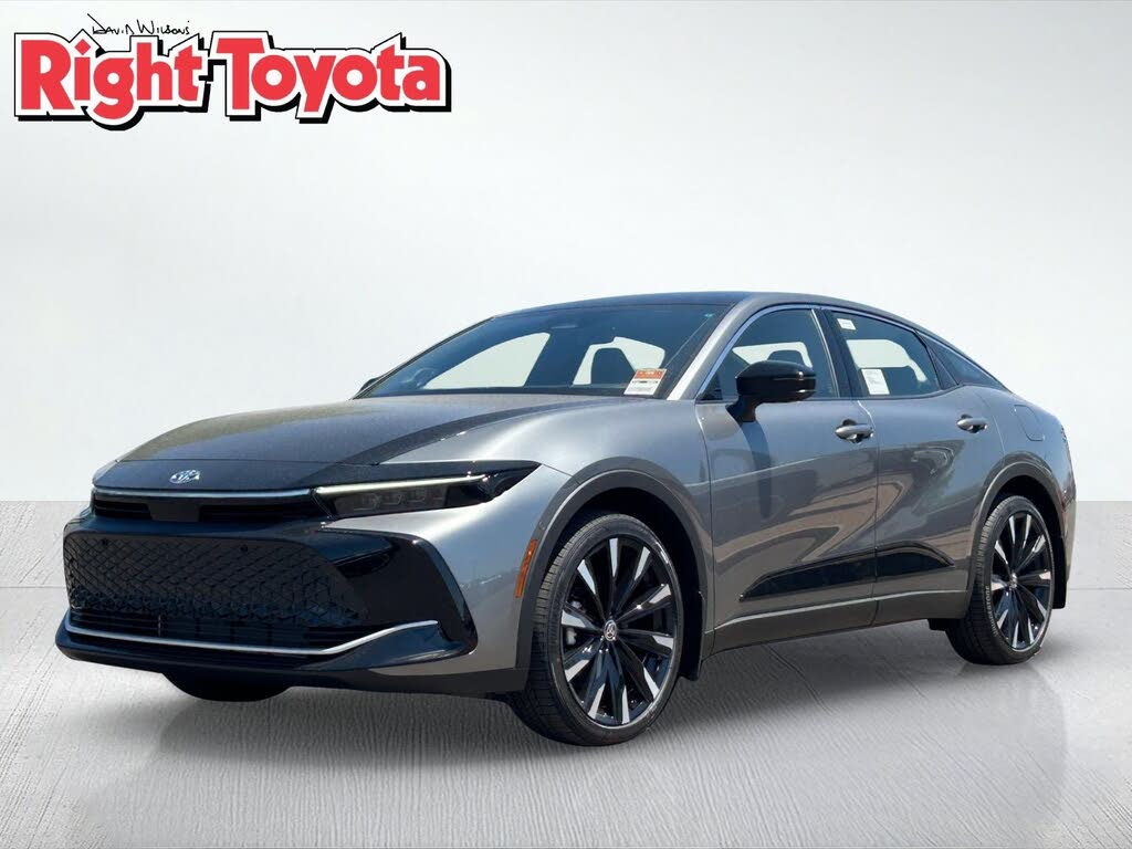 2026 Toyota Crown Platinum